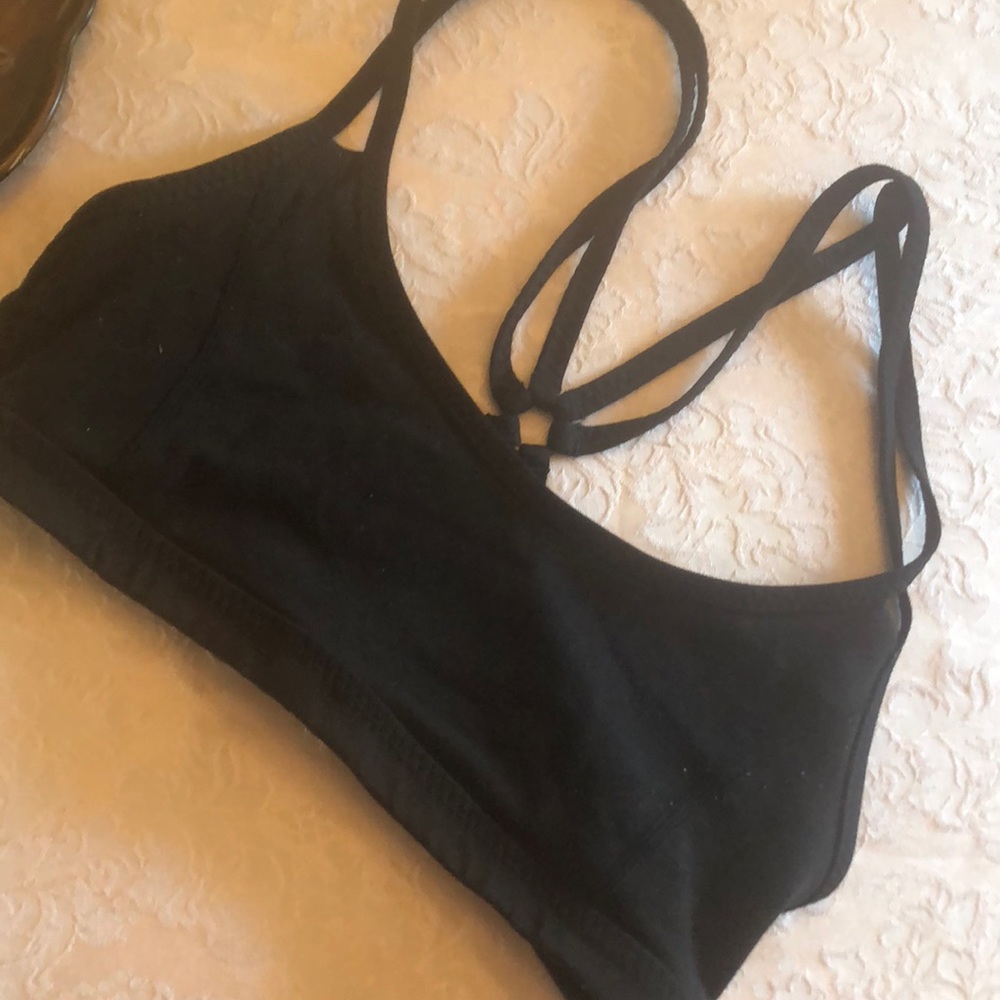 Lululemon sports top
